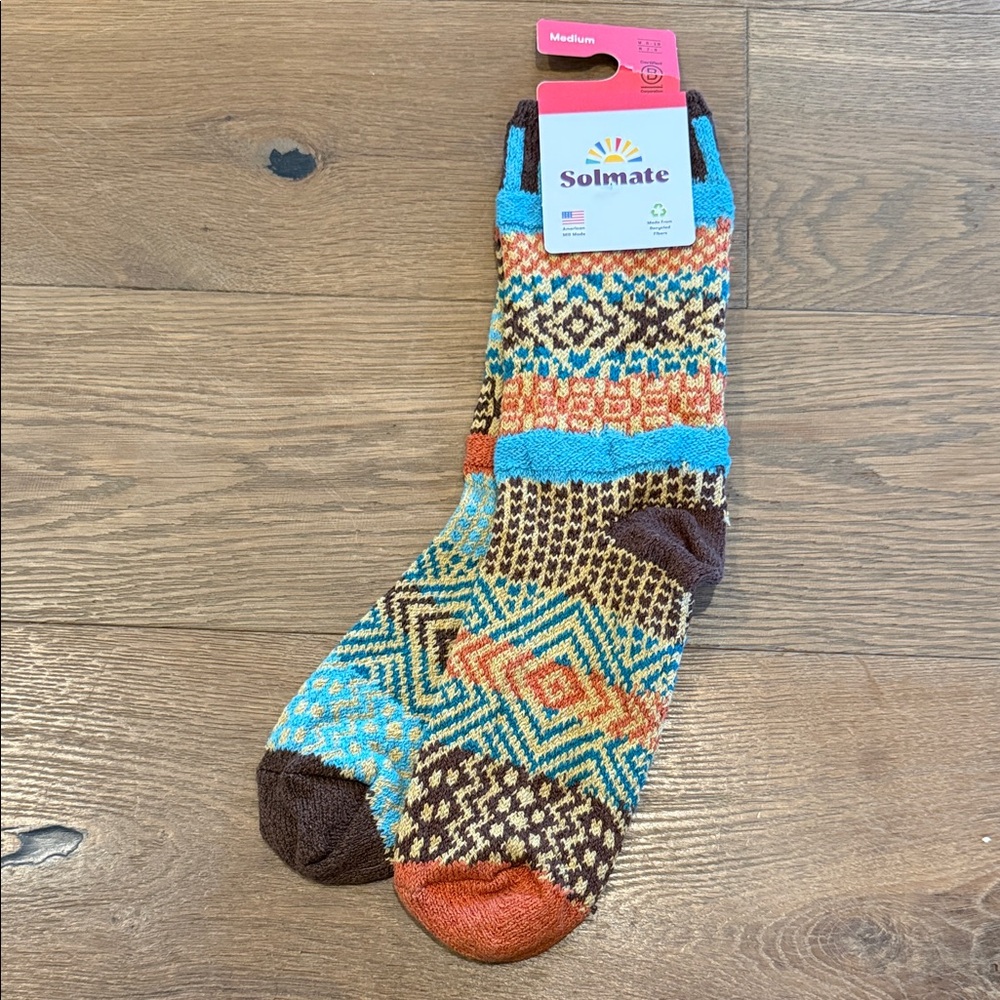 NWT Solmate Cattail Socks